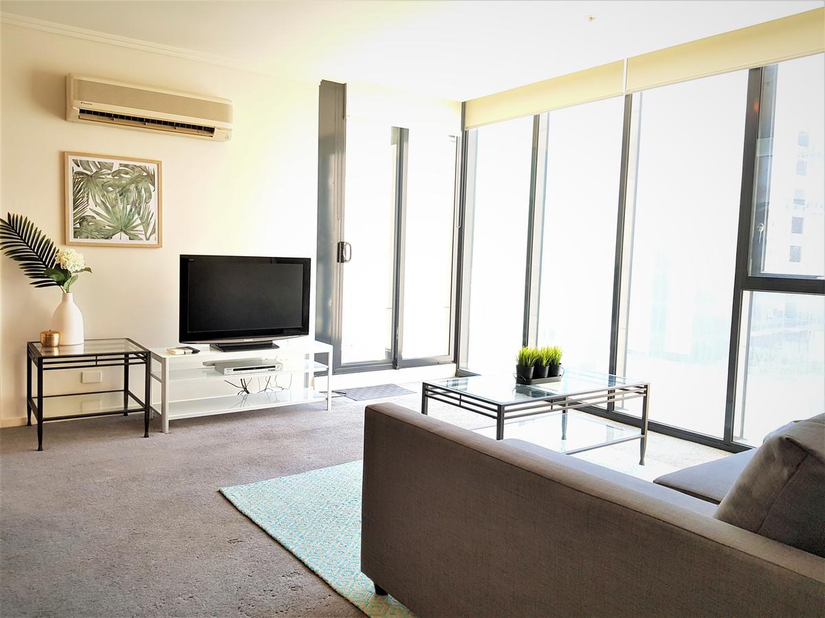 Readyset Apartments At Sentinel Melbourne Exterior photo